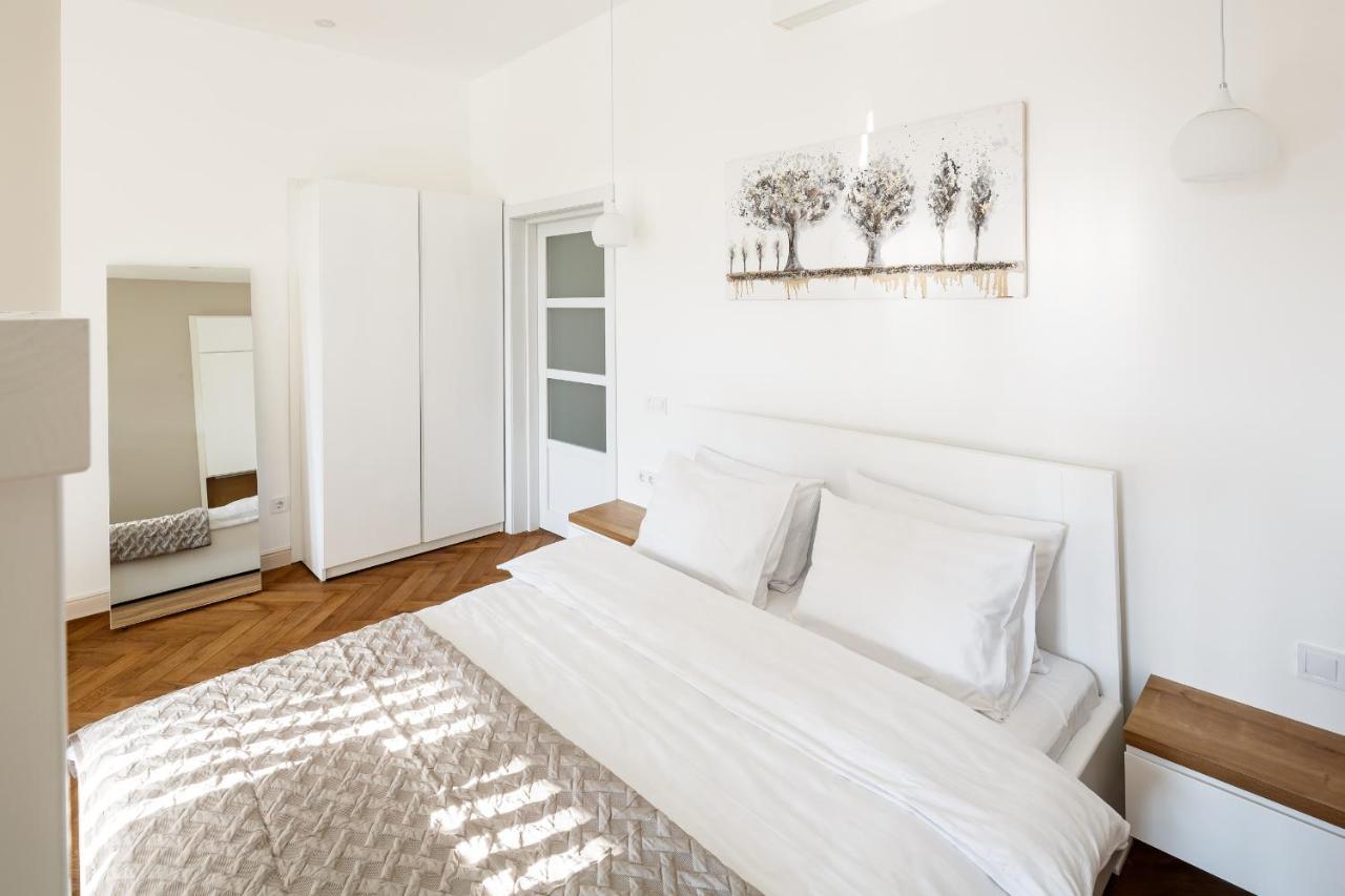 Palace View Apartments - 24 Kopernyka Str. 리비프 외부 사진